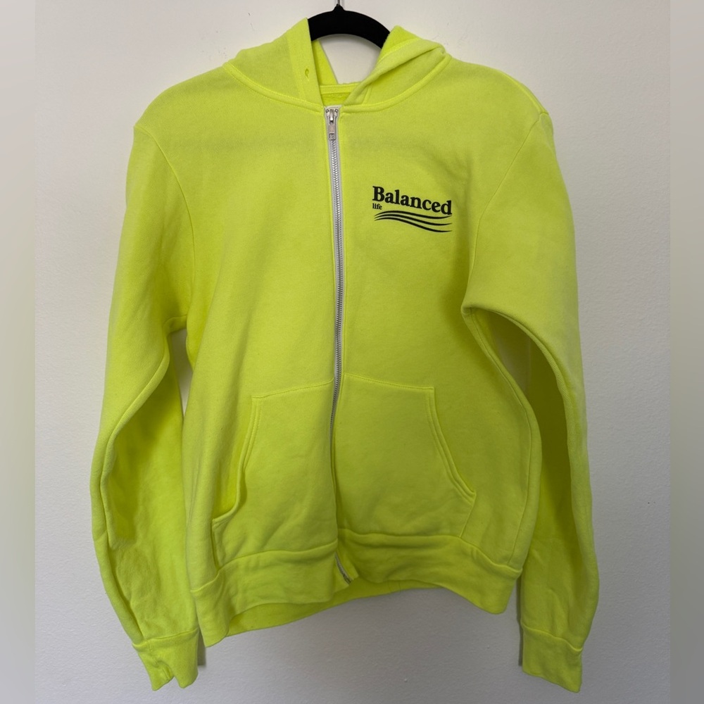 Highlight neon yellow balance life zip up sweater  ellandem
